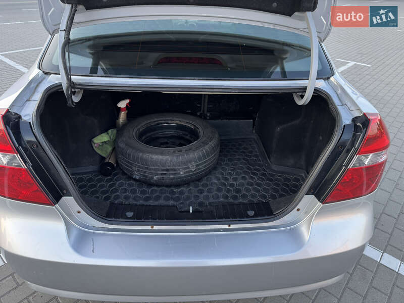 Седан Chevrolet Aveo 2008 в Тернополе