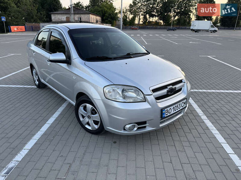 Седан Chevrolet Aveo 2008 в Тернополе