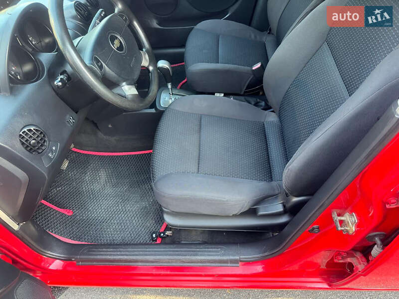 Хэтчбек Chevrolet Aveo 2008 в Харькове