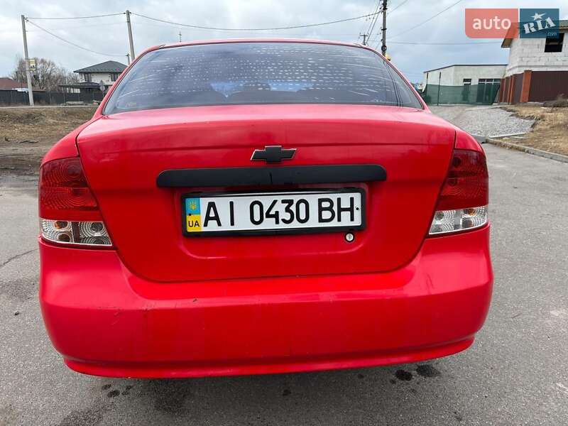 Седан Chevrolet Aveo 2006 в Обухове