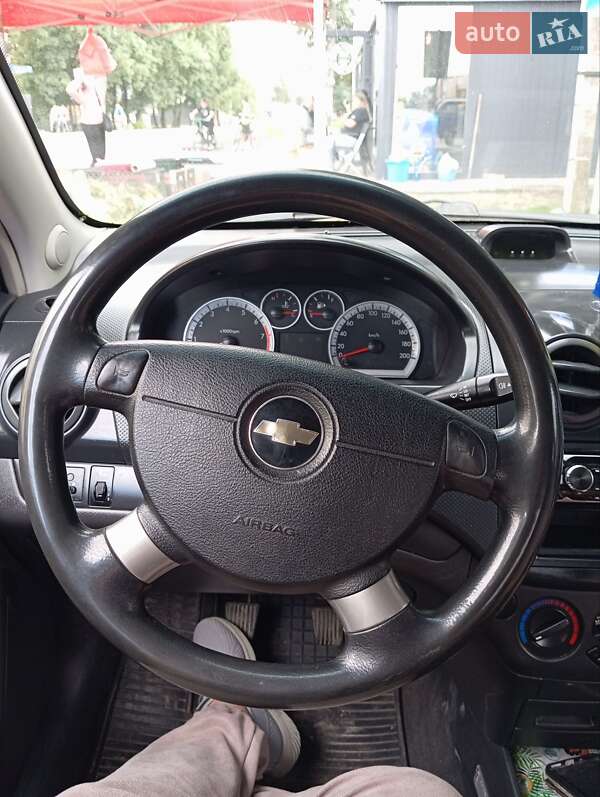 Седан Chevrolet Aveo 2006 в Самборе
