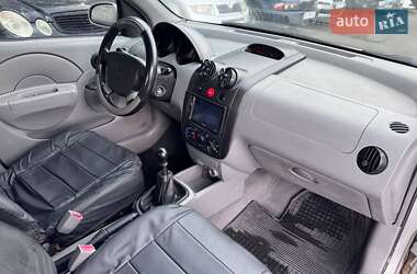 Седан Chevrolet Aveo 2005 в 
