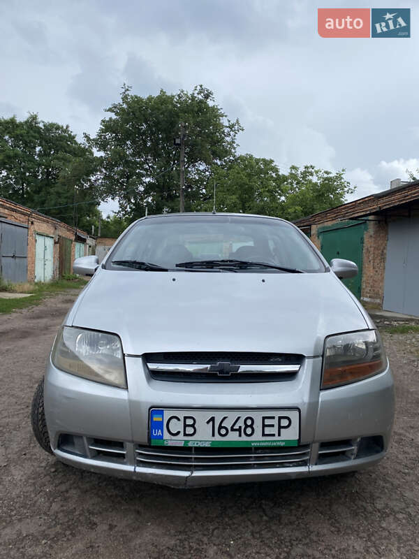 Седан Chevrolet Aveo 2005 в Чернигове