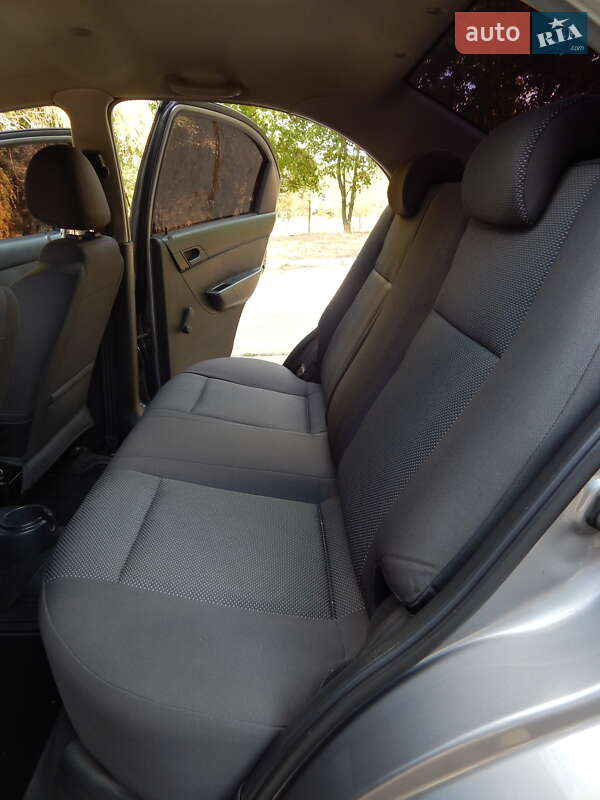 Седан Chevrolet Aveo 2008 в Марганце