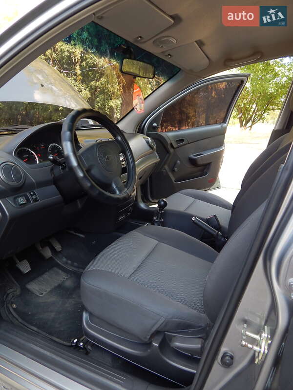 Седан Chevrolet Aveo 2008 в Марганце