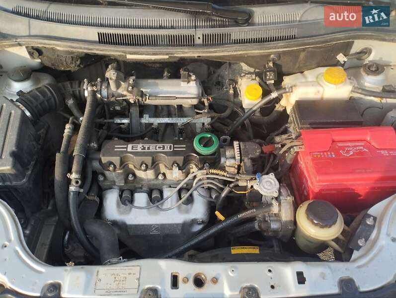 Седан Chevrolet Aveo 2009 в Кременце
