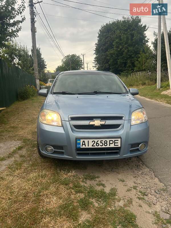 Седан Chevrolet Aveo 2008 в Киеве