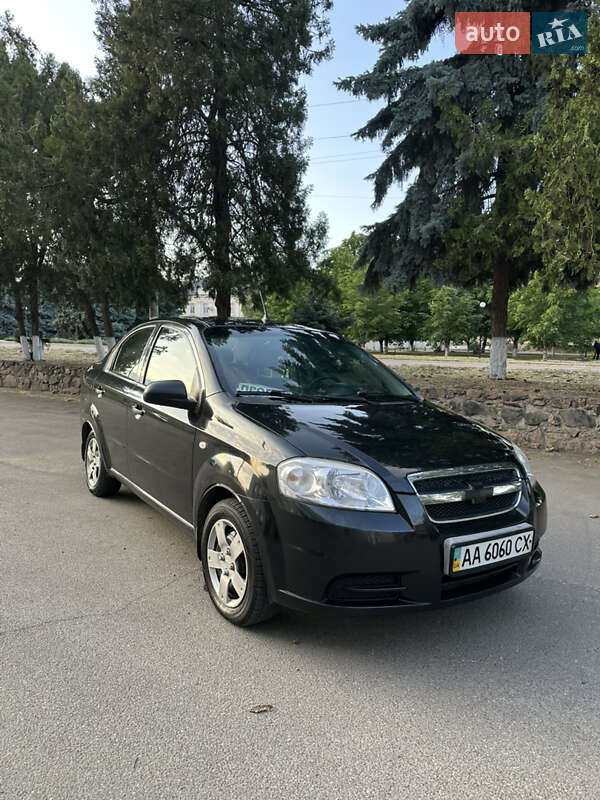 Седан Chevrolet Aveo 2007 в Новой Одессе