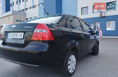 Седан Chevrolet Aveo 2010 в 