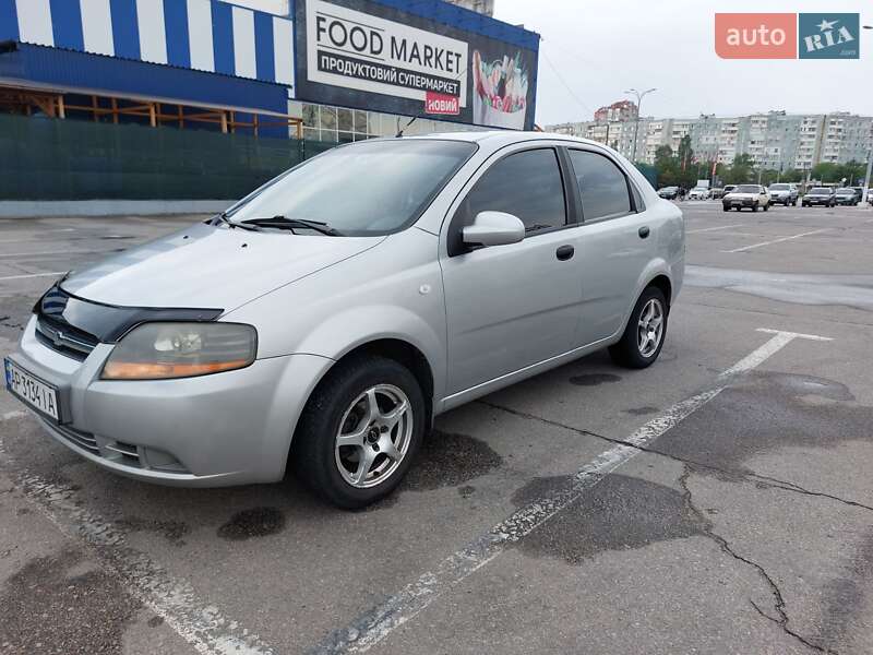 Седан Chevrolet Aveo 2005 в Запорожье