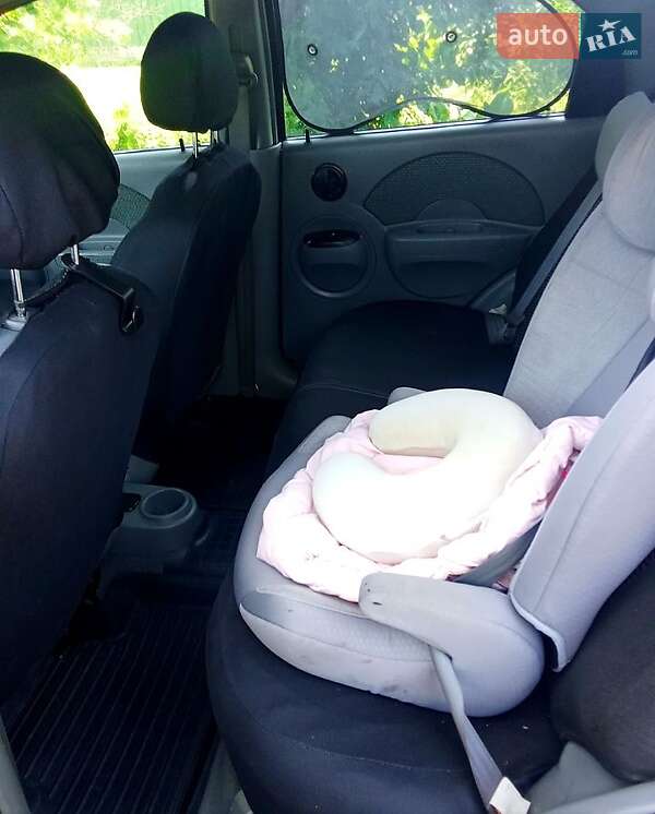 Седан Chevrolet Aveo 2005 в Пирятине