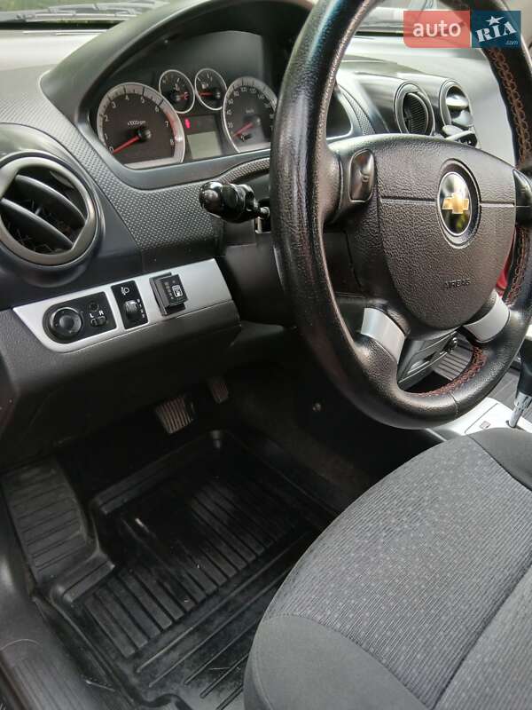Седан Chevrolet Aveo 2008 в Запорожье