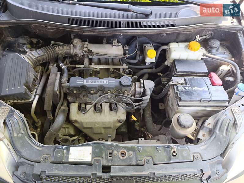 Седан Chevrolet Aveo 2009 в Запорожье
