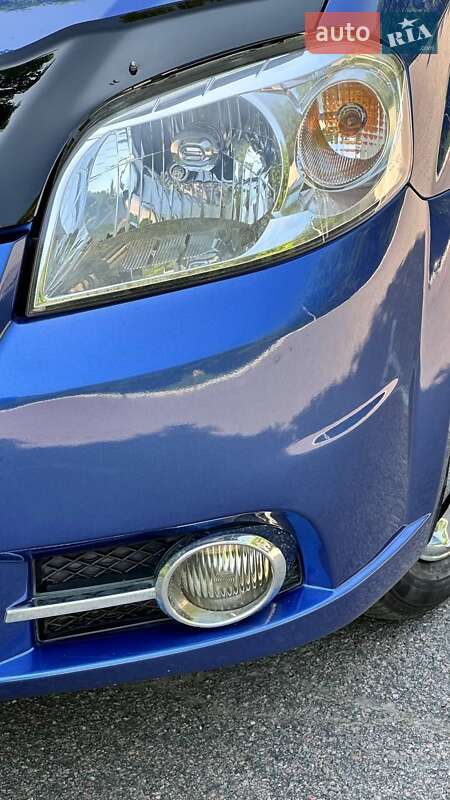 Седан Chevrolet Aveo 2008 в Полтаве