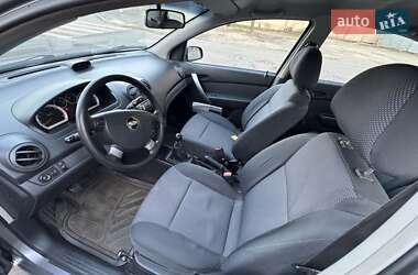 Седан Chevrolet Aveo 2011 в 