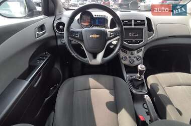Седан Chevrolet Aveo 2013 в 