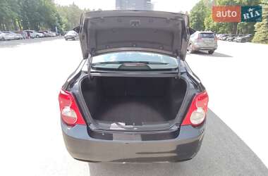 Седан Chevrolet Aveo 2013 в 