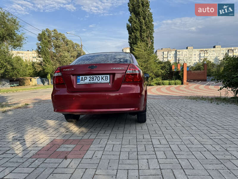 Седан Chevrolet Aveo 2007 в Запорожье
