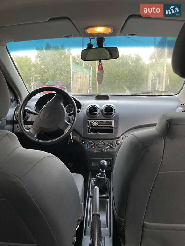Седан Chevrolet Aveo 2007 в Томашполе