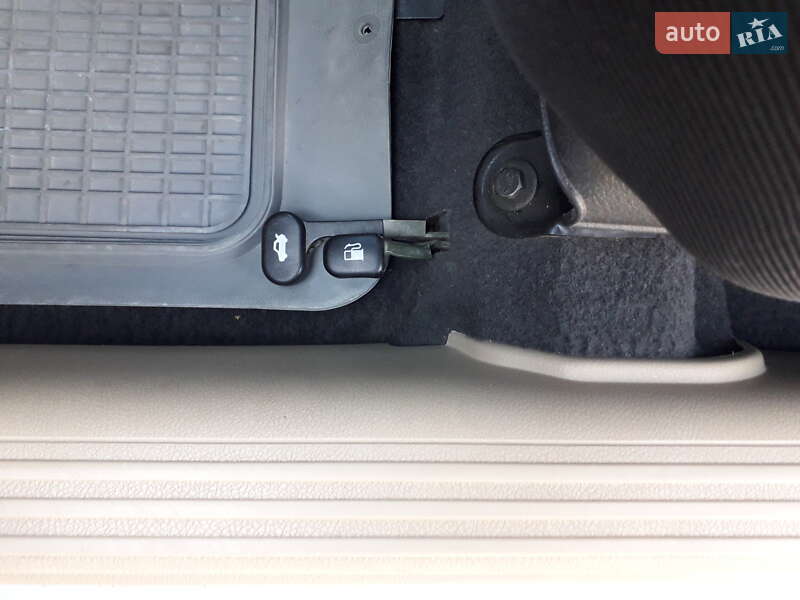 Седан Chevrolet Aveo 2008 в Ивано-Франковске