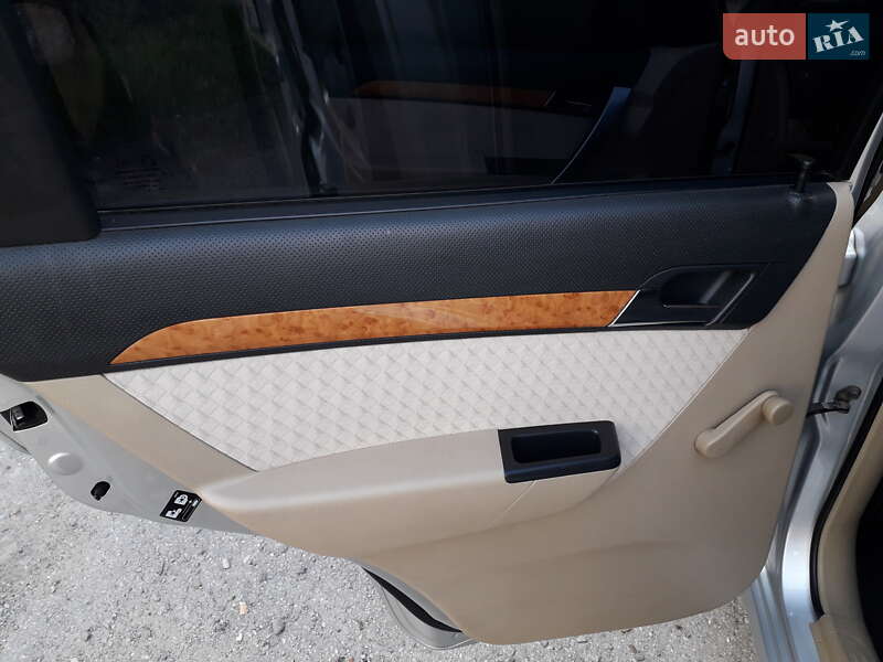 Седан Chevrolet Aveo 2008 в Ивано-Франковске