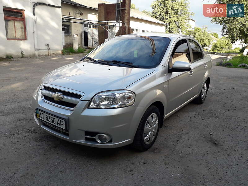 Седан Chevrolet Aveo 2008 в Ивано-Франковске
