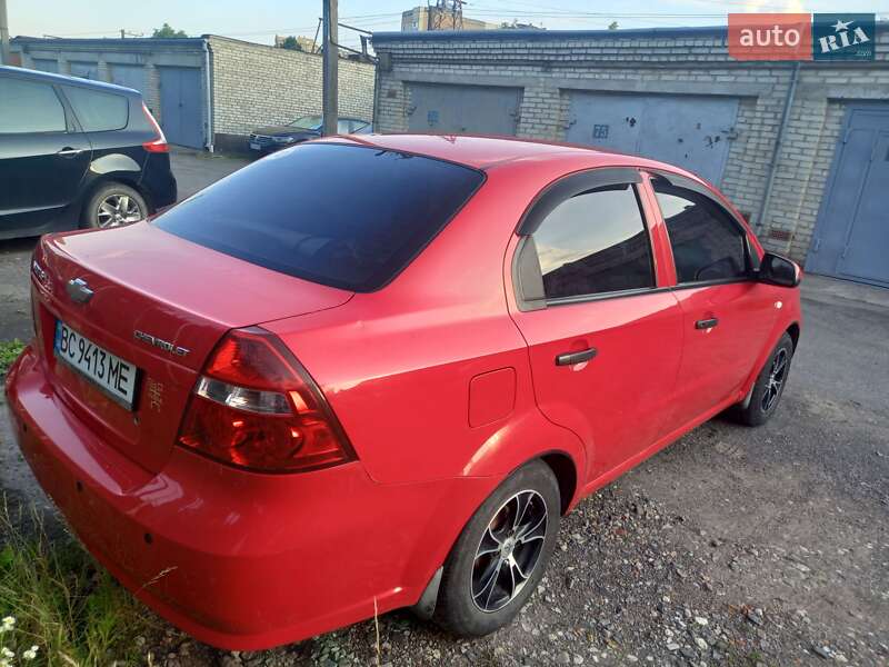 Седан Chevrolet Aveo 2008 в Львові