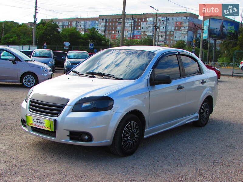 Седан Chevrolet Aveo 2006 в Кропивницком