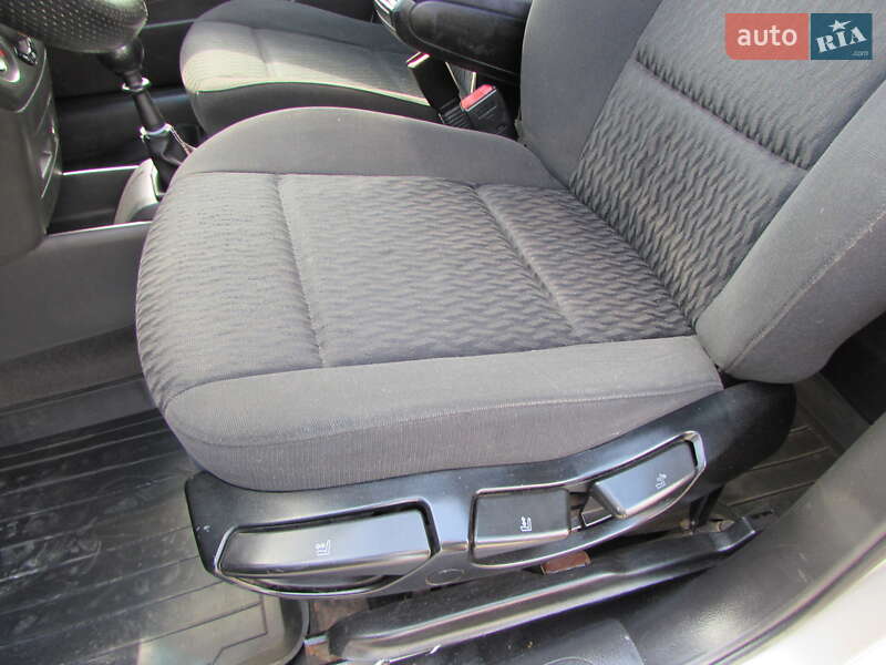 Седан Chevrolet Aveo 2006 в Кропивницком