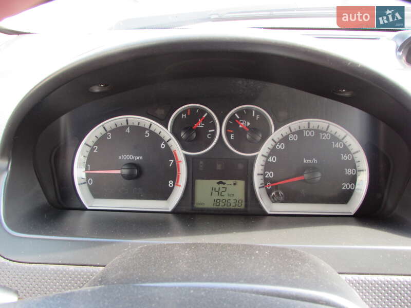 Седан Chevrolet Aveo 2006 в Кропивницком