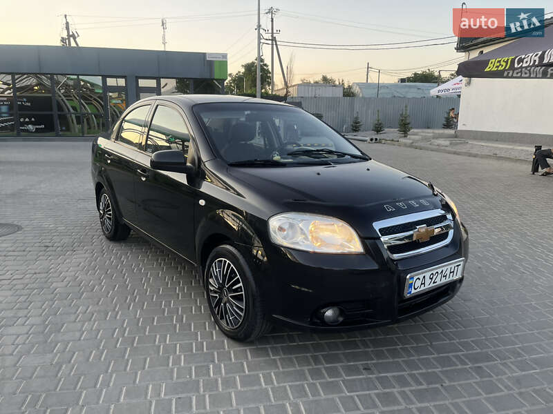 Седан Chevrolet Aveo 2006 в Кропивницком