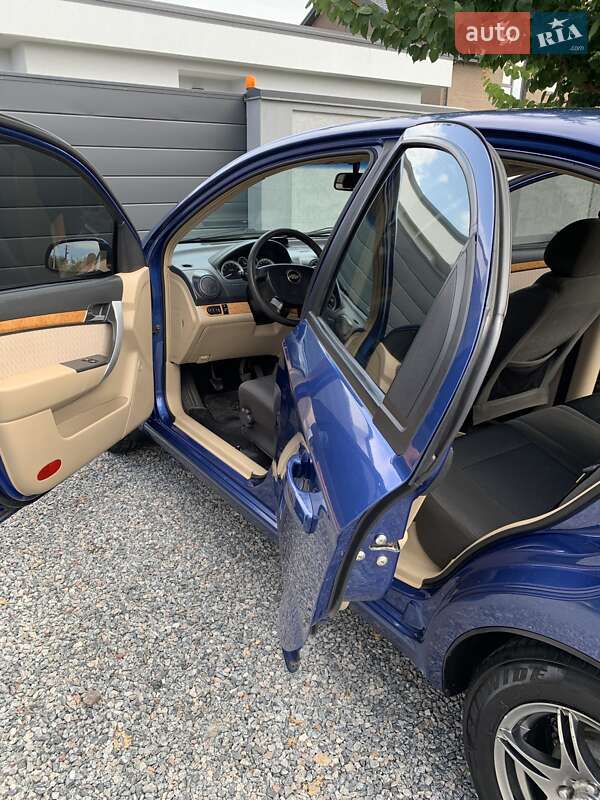 Седан Chevrolet Aveo 2008 в Білій Церкві