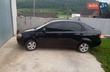 Седан Chevrolet Aveo 2004 в Монастыриске
