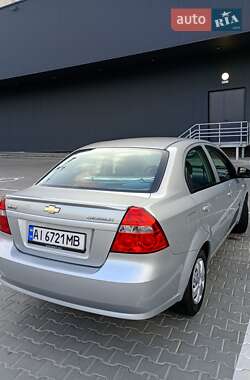 Седан Chevrolet Aveo 2008 в 