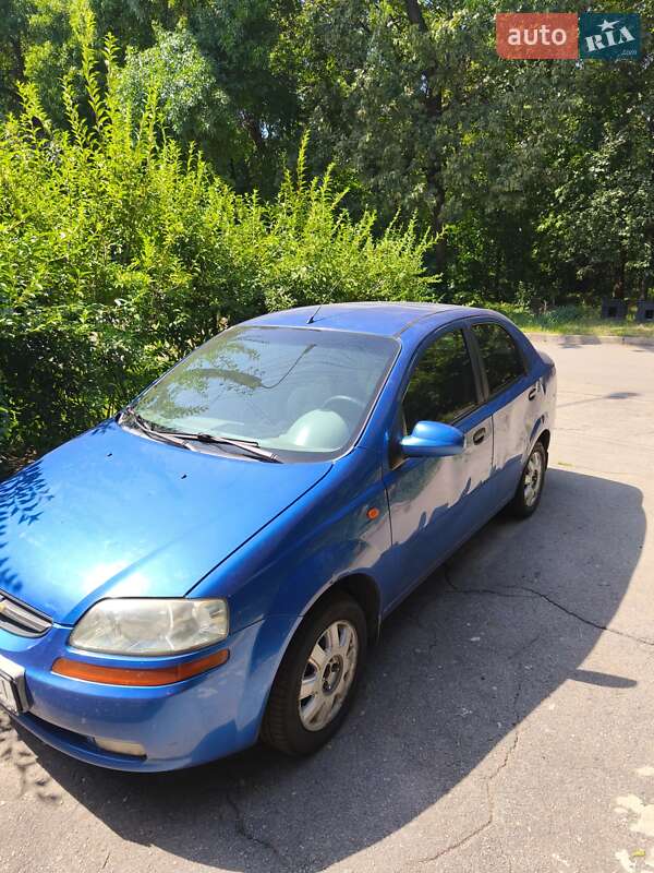 Chevrolet Aveo 2004