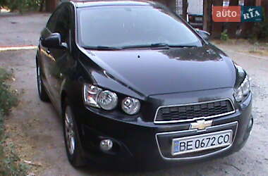 Седан Chevrolet Aveo 2012 в Николаеве