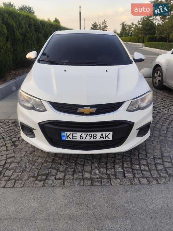 Седан Chevrolet Aveo 2017 в 