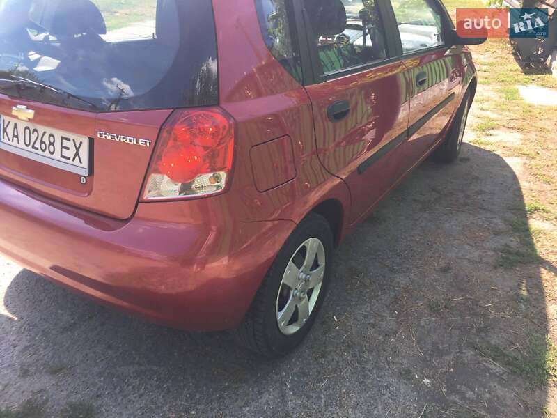 Хэтчбек Chevrolet Aveo 2007 в Корсуне-Шевченковском