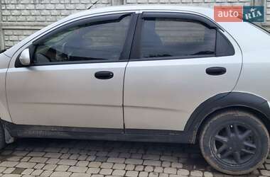 Седан Chevrolet Aveo 2006 в Рівному