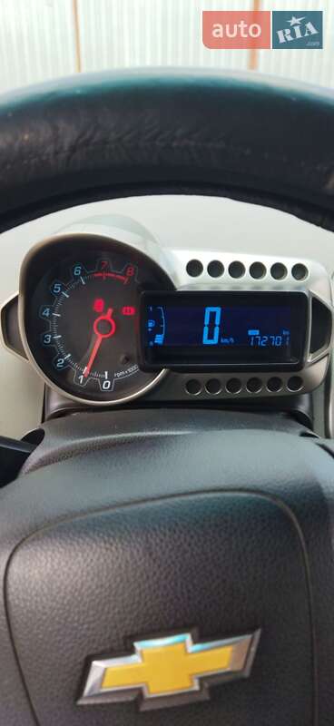 Седан Chevrolet Aveo 2012 в Золотоноше