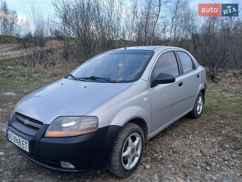 Chevrolet Aveo 2005