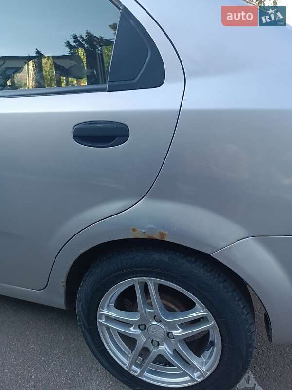 Седан Chevrolet Aveo 2005 в Киеве фото 11 Седан Chevrolet Aveo 2005 в Киеве