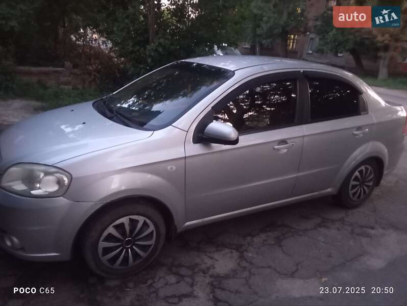 Седан Chevrolet Aveo 2007 в Полтаве