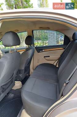 Седан Chevrolet Aveo 2007 в 