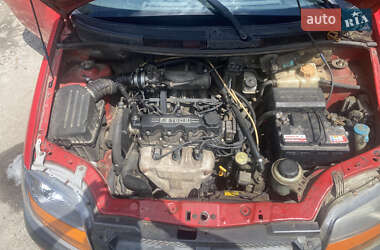 Седан Chevrolet Aveo 2005 в 