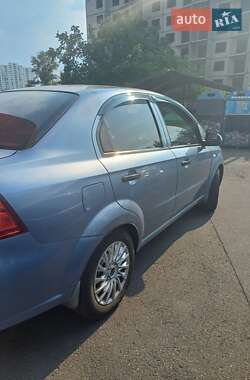Седан Chevrolet Aveo 2007 в Киеве