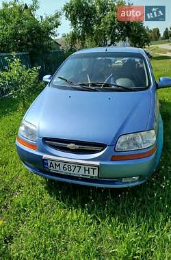 Седан Chevrolet Aveo 2005 в Андрушівці