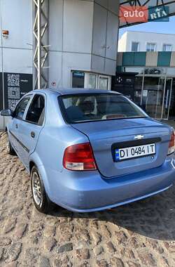 Седан Chevrolet Aveo 2004 в 