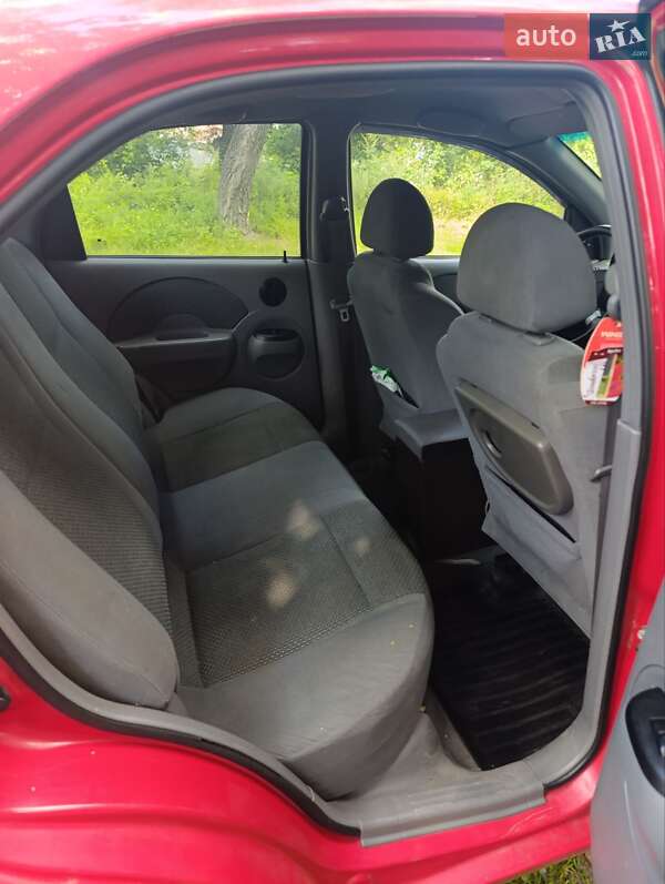 Седан Chevrolet Aveo 2005 в Чернигове