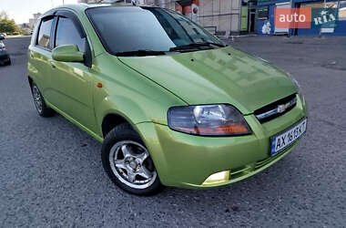 Хэтчбек Chevrolet Aveo 2004 в Харькове